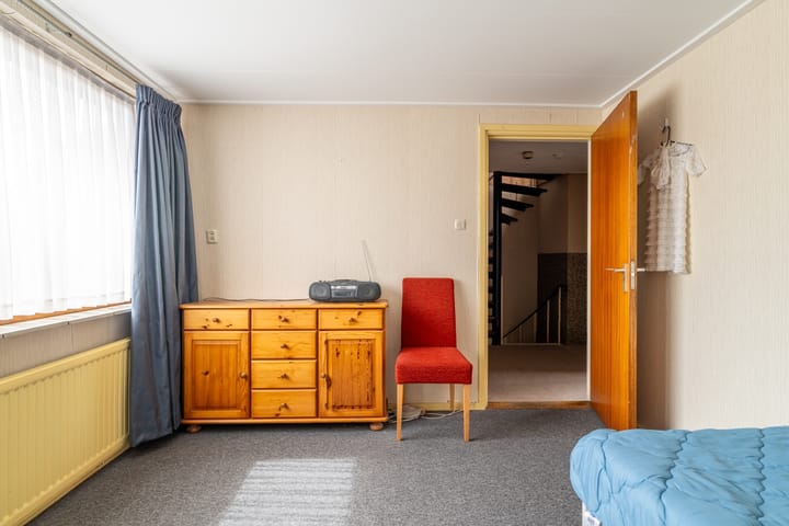 Photo 22 of van der Duinstraat 30