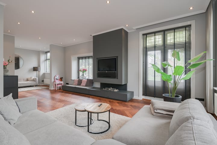 Foto 11 van Spoorstraat 33