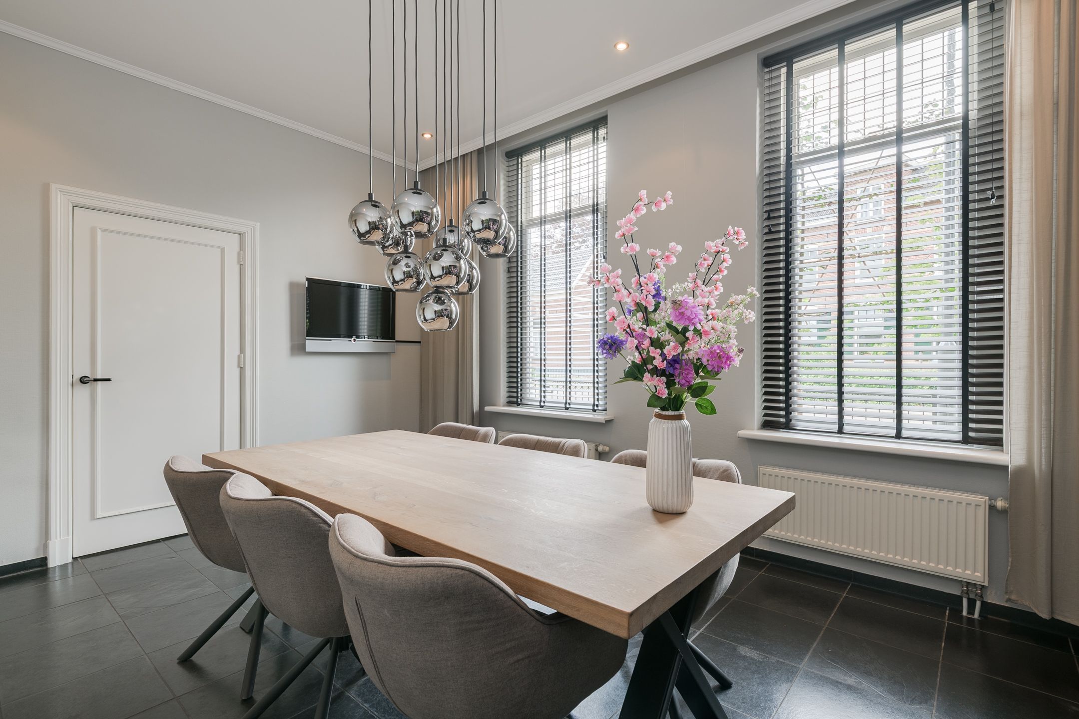 Foto 24 van Spoorstraat 33