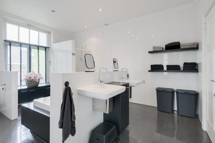 Foto 36 van Spoorstraat 33