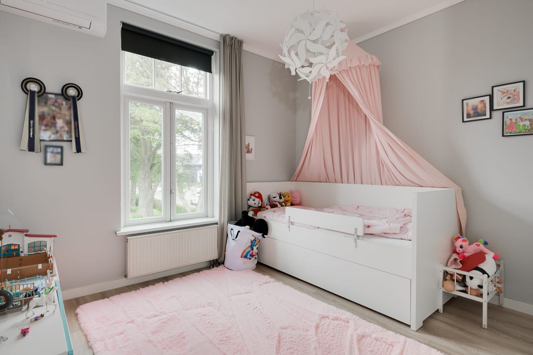 Foto 38 van Spoorstraat 33