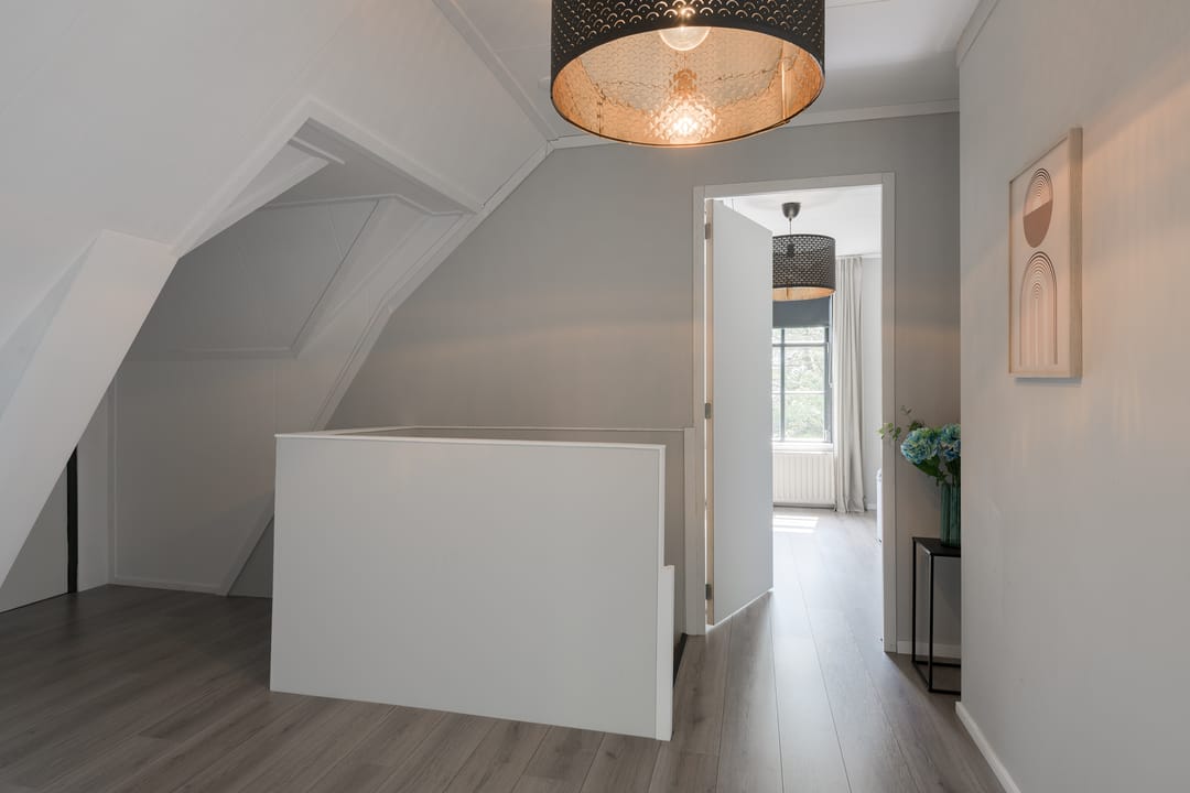 Foto 43 van Spoorstraat 33