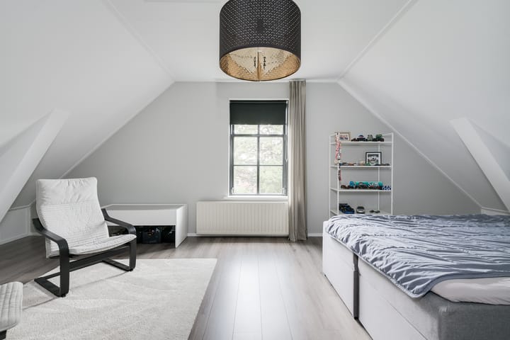 Foto 45 van Spoorstraat 33