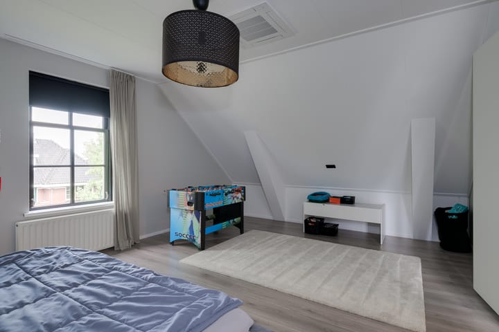 Foto 49 van Spoorstraat 33