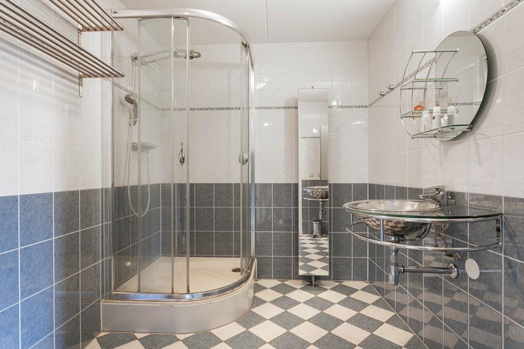 Foto 15 van Dirk van der Kooijweg 10