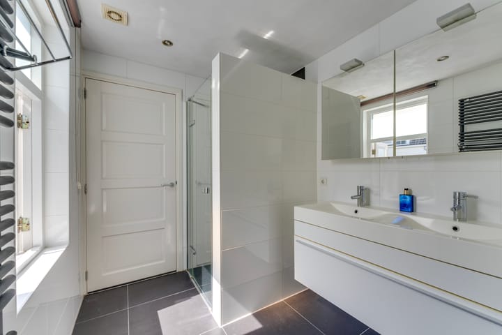 Foto 17 van Poortstraat 64-A