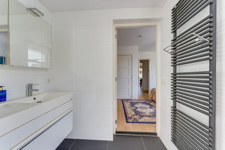 Foto 19 van Poortstraat 64-A