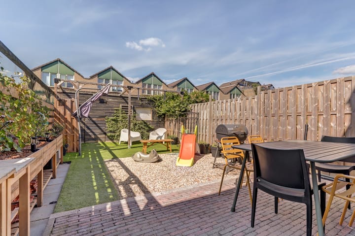 Foto 25 van Woudstraat 70