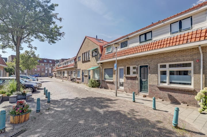 Foto 28 van Woudstraat 70