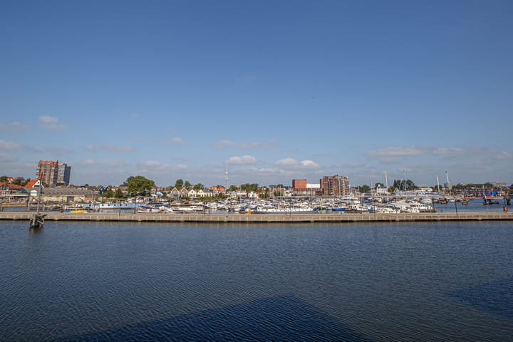 Photo 51 of Justpier 104