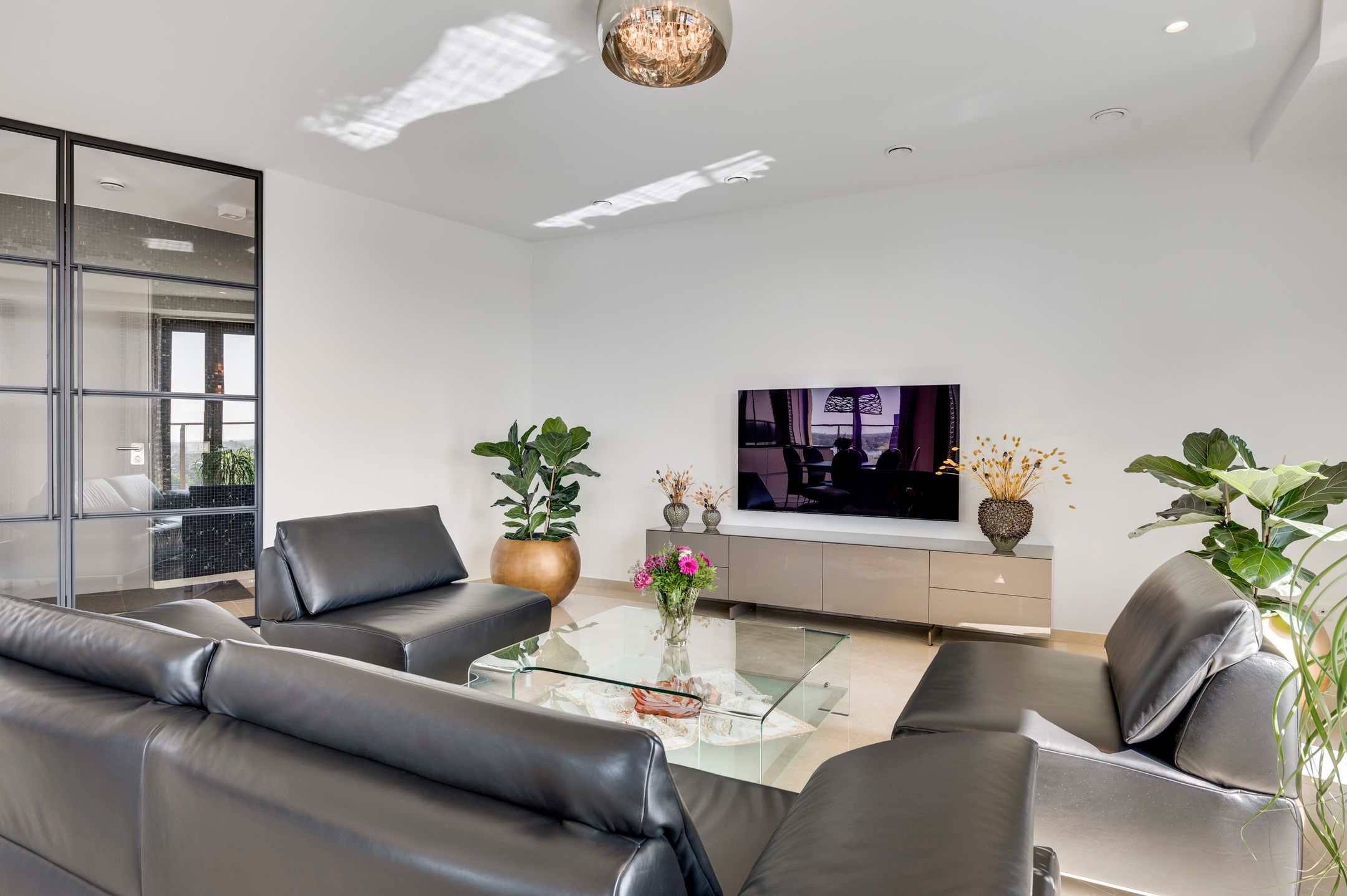 Foto 12 van Maashaven 752