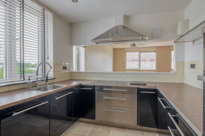 Foto 15 van Ringspoor 80