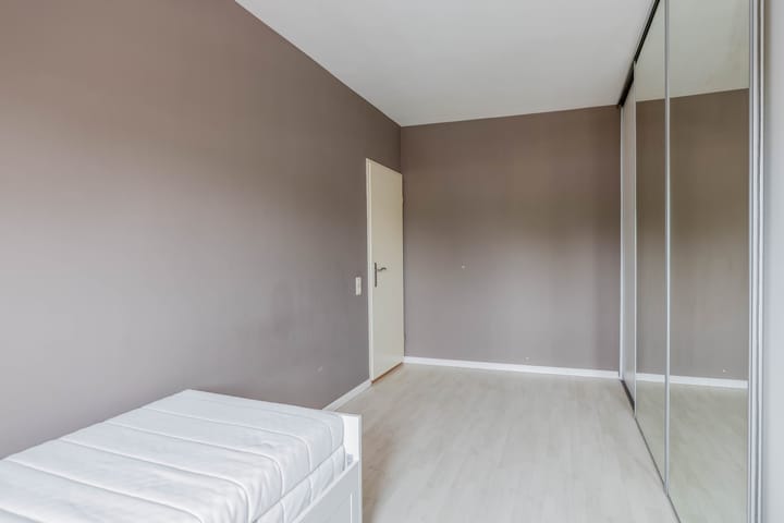 Foto 25 van Ringspoor 80