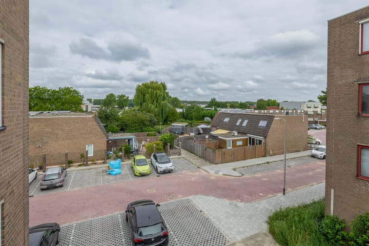 Foto 29 van Ringspoor 80