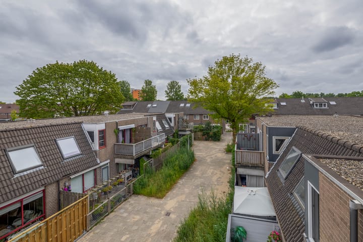 Foto 30 van Ringspoor 80