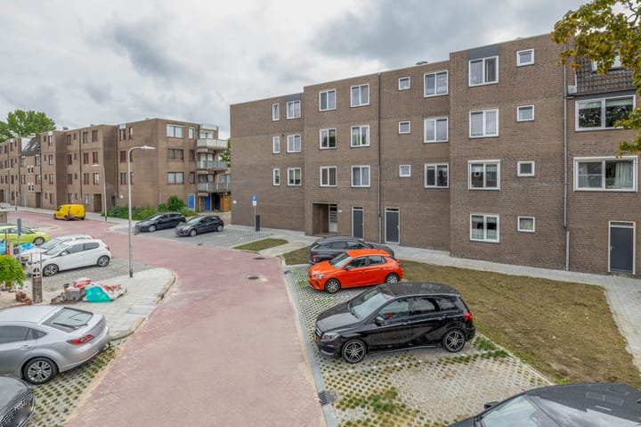 Foto 36 van Ringspoor 80