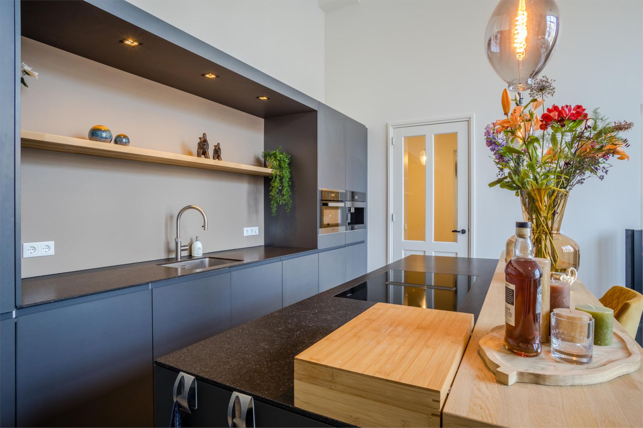 Foto 24 van Houtmarkt 6-G