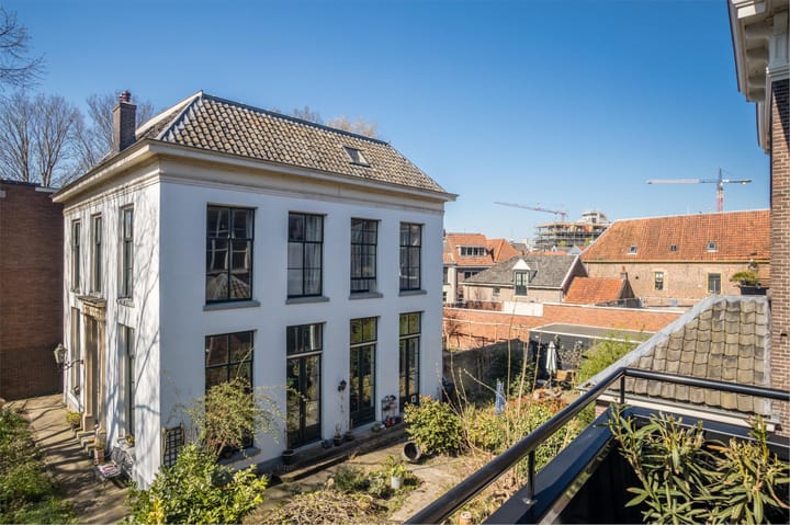 Foto 32 van Houtmarkt 6-G