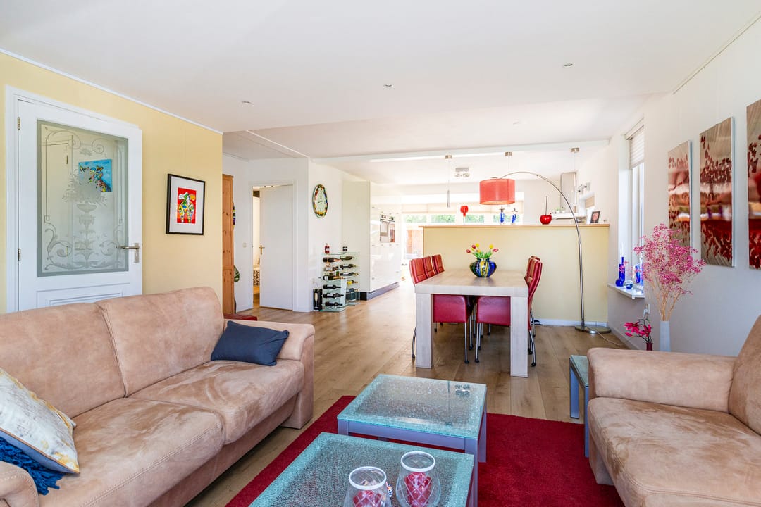 Photo 7 of Oosteinde 71