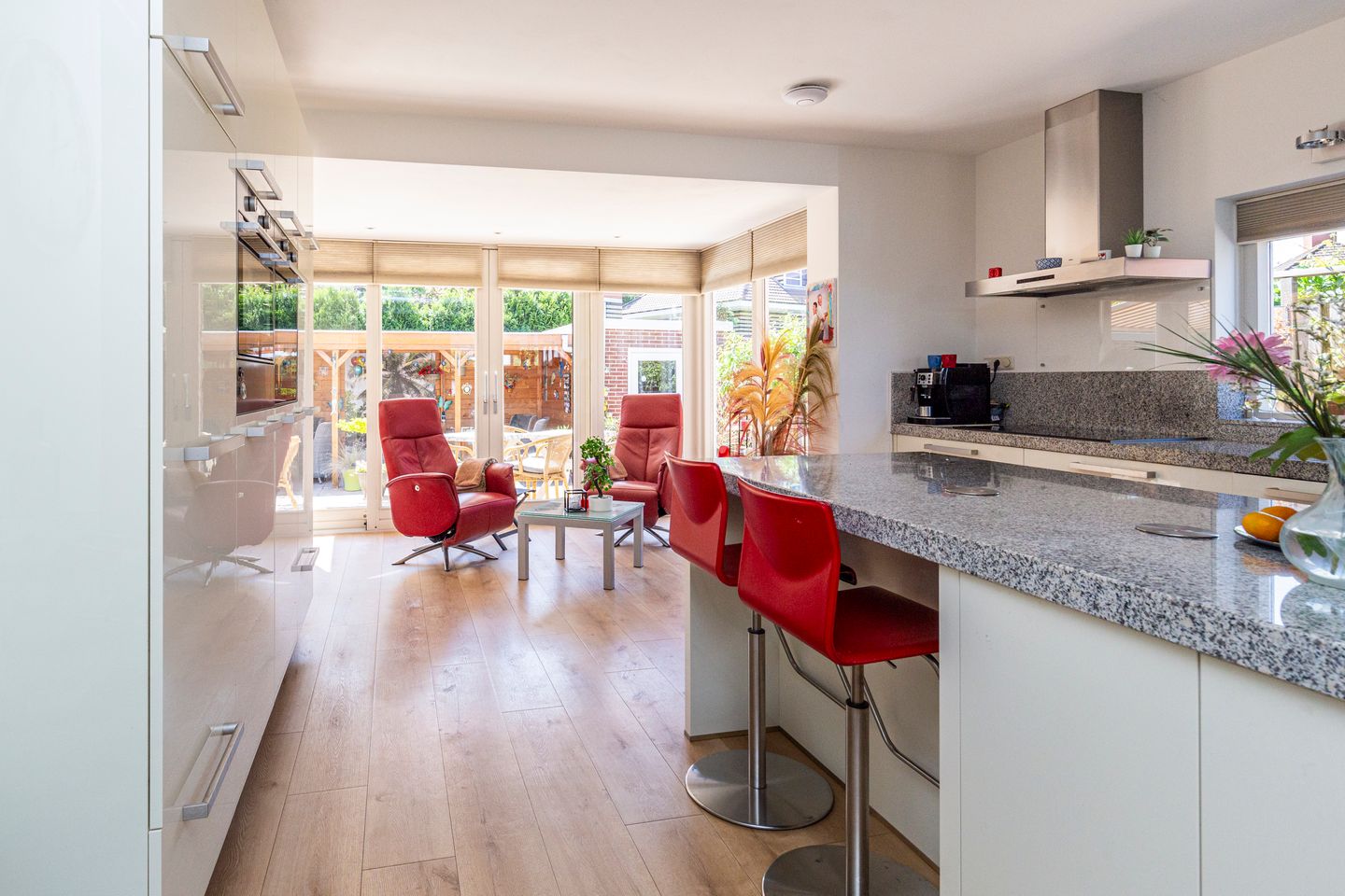 Photo 10 of Oosteinde 71