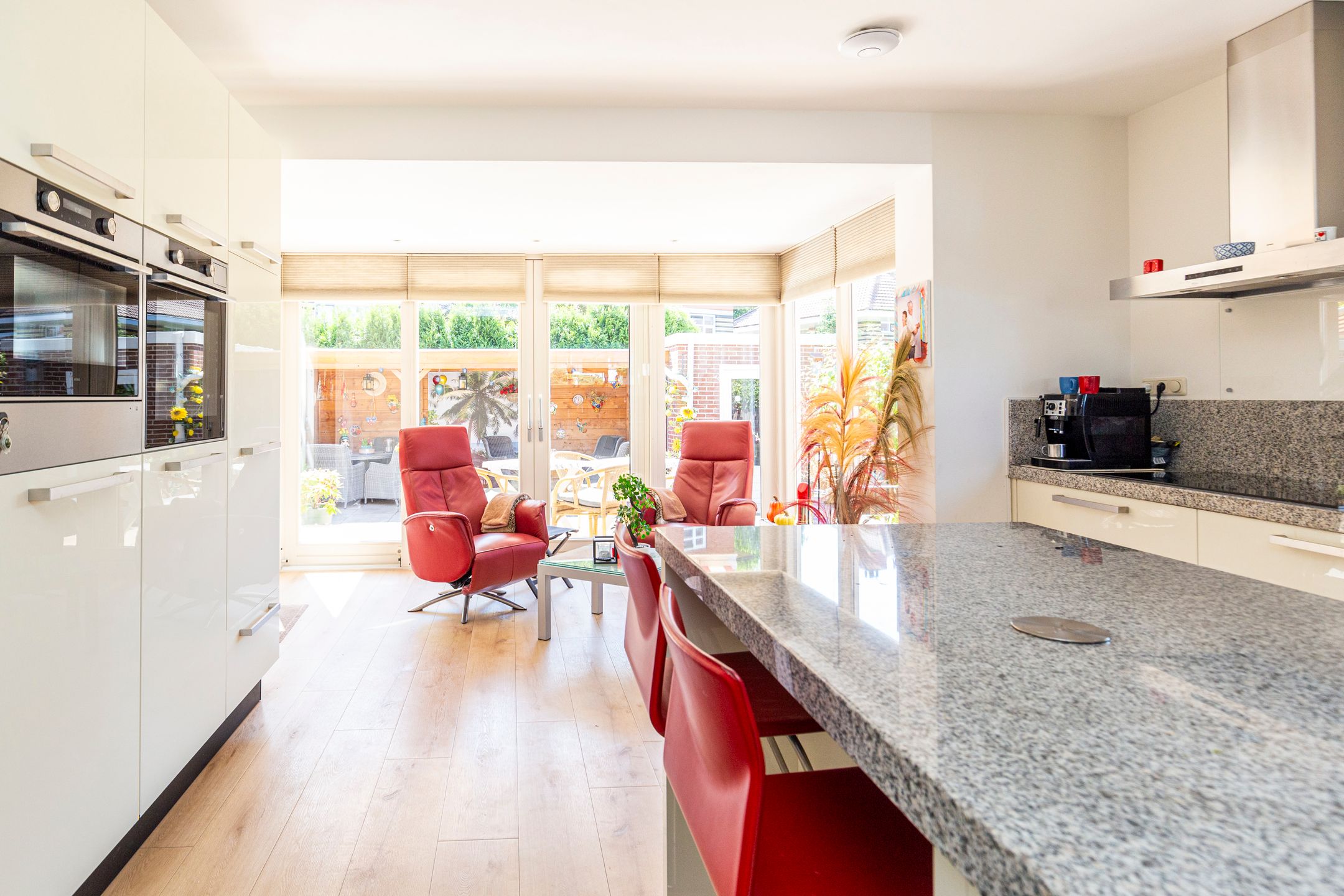 Photo 12 of Oosteinde 71