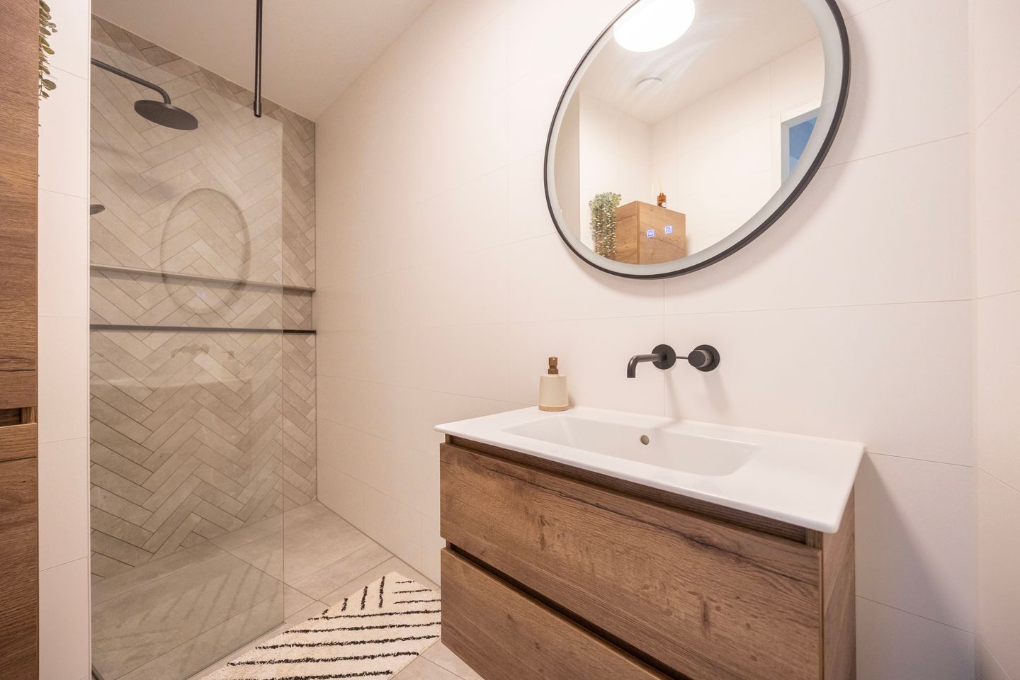 Photo 19 of Noorderkade 2-D