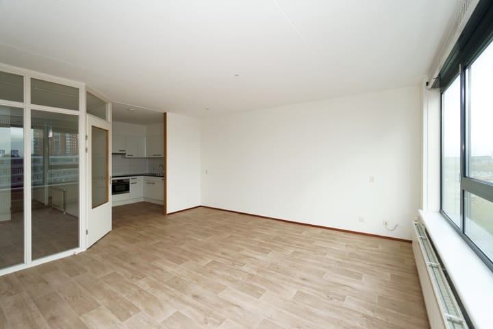 Foto 3 van Zuidplein 692