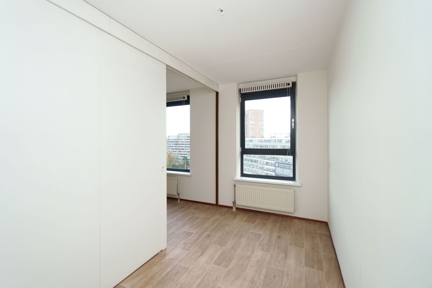 Photo 5 of Zuidplein 692