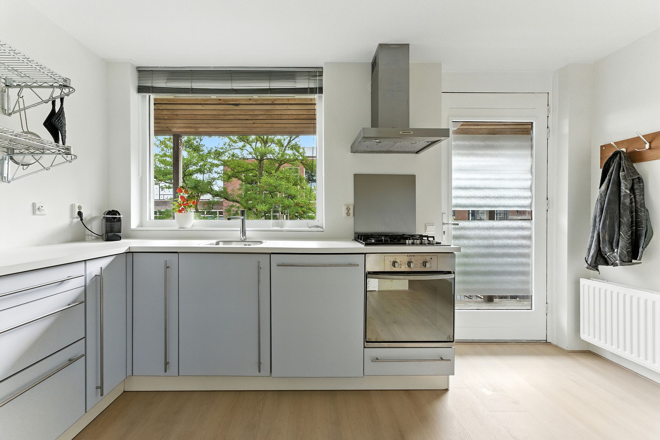 Photo 6 of Lisbloemstraat 19-E