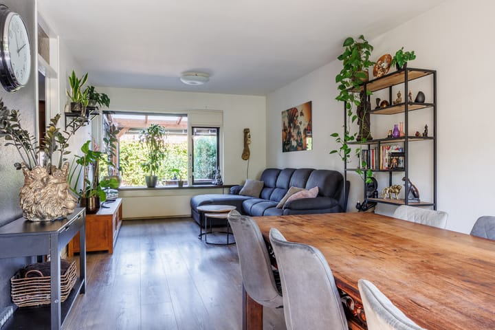 Photo 15 of Malvert 5322