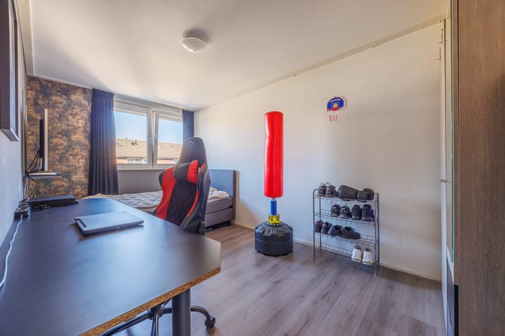 Photo 34 of Malvert 5322