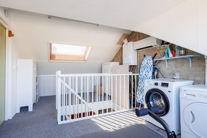 Photo 43 of Malvert 5322