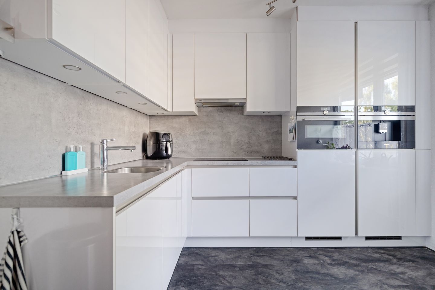 Photo 4 of Merellaan 12