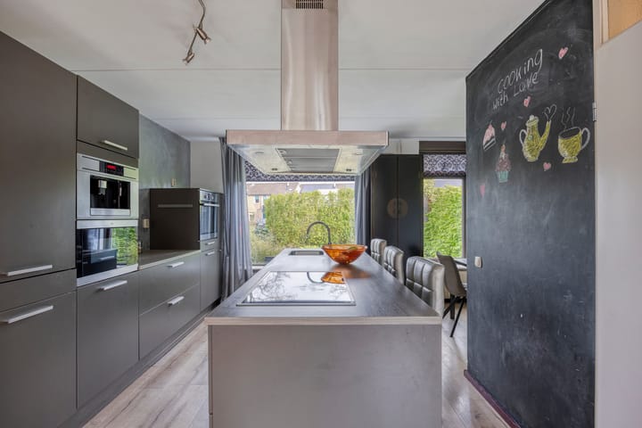 Foto 12 van Volmachtenlaan 19