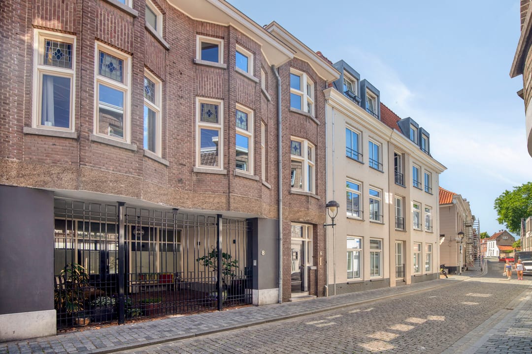 Foto 1 van Huijbergsestraat 6