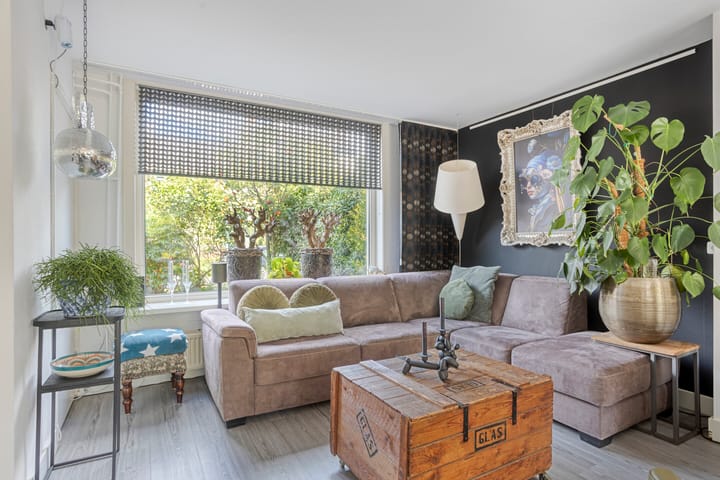 Photo 8 of Prins Frederik Hendrikstraat 18