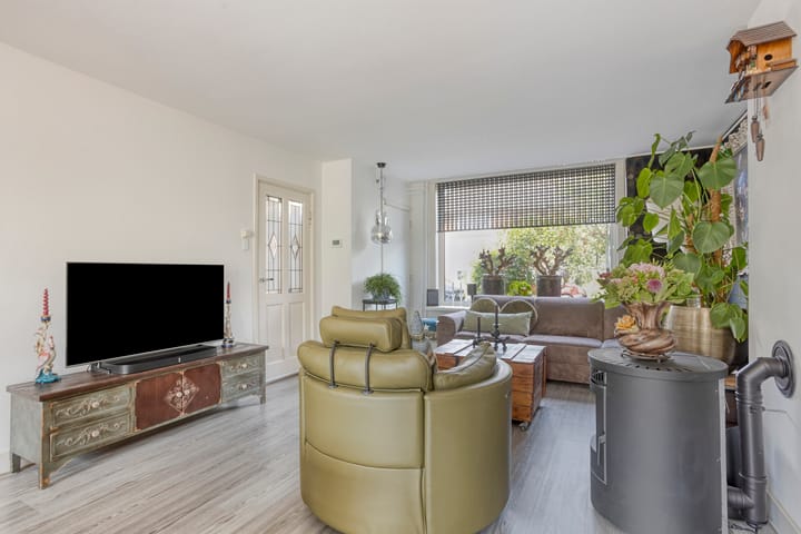 Photo 11 of Prins Frederik Hendrikstraat 18