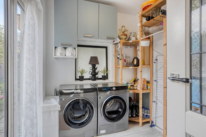 Photo 20 of Prins Frederik Hendrikstraat 18