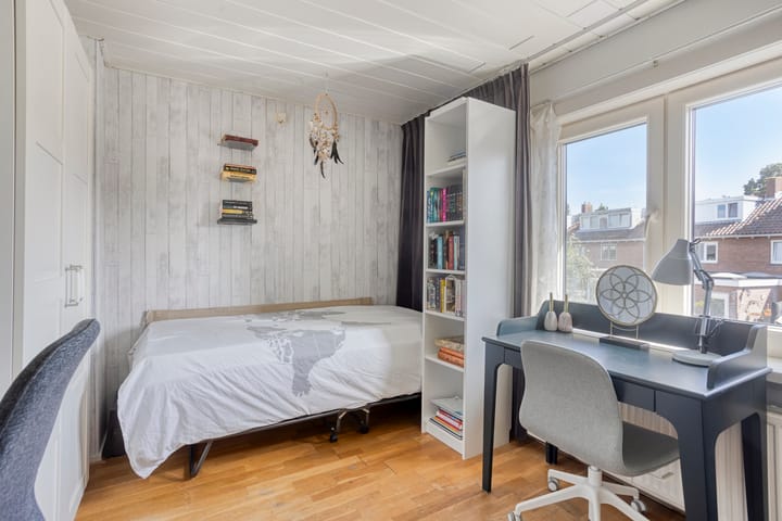 Photo 25 of Prins Frederik Hendrikstraat 18