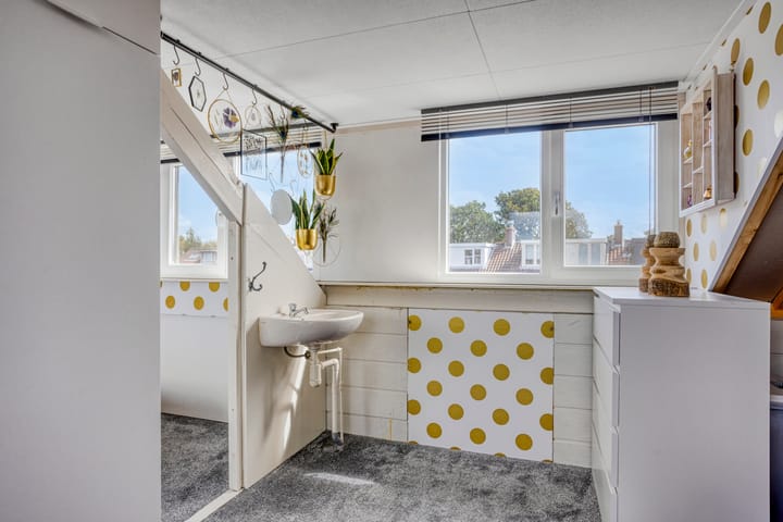 Photo 33 of Prins Frederik Hendrikstraat 18