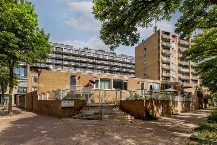 Photo 3 of Veerlaan 38-C