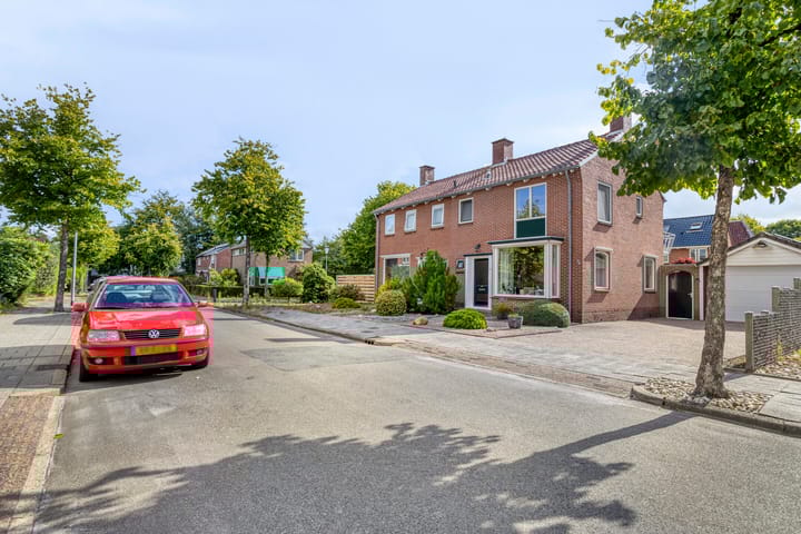 Foto 3 van M. Hardenbergstraat 10