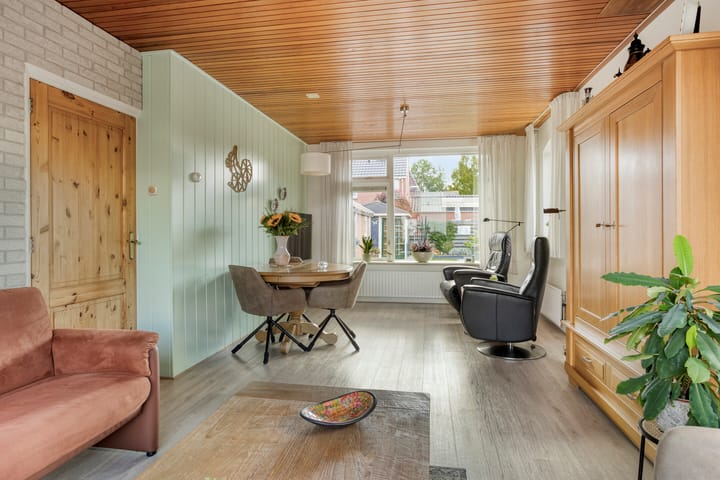 Foto 11 van M. Hardenbergstraat 10