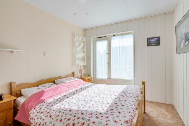 Foto 21 van M. Hardenbergstraat 10