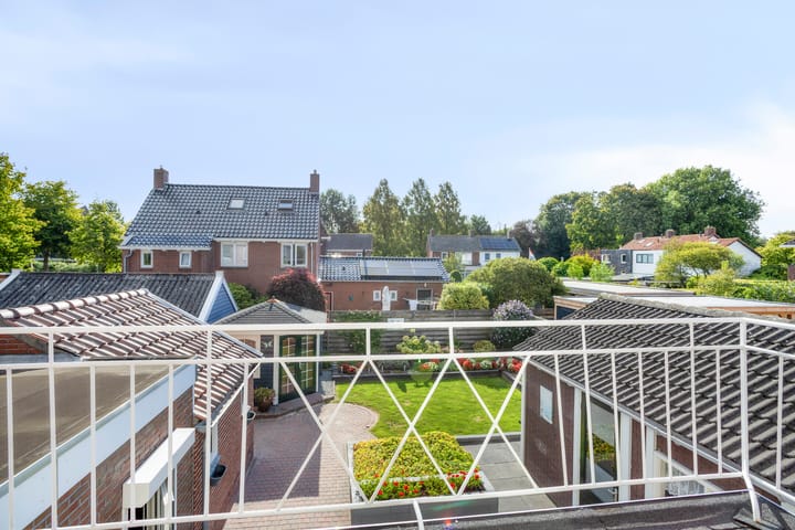 Foto 23 van M. Hardenbergstraat 10