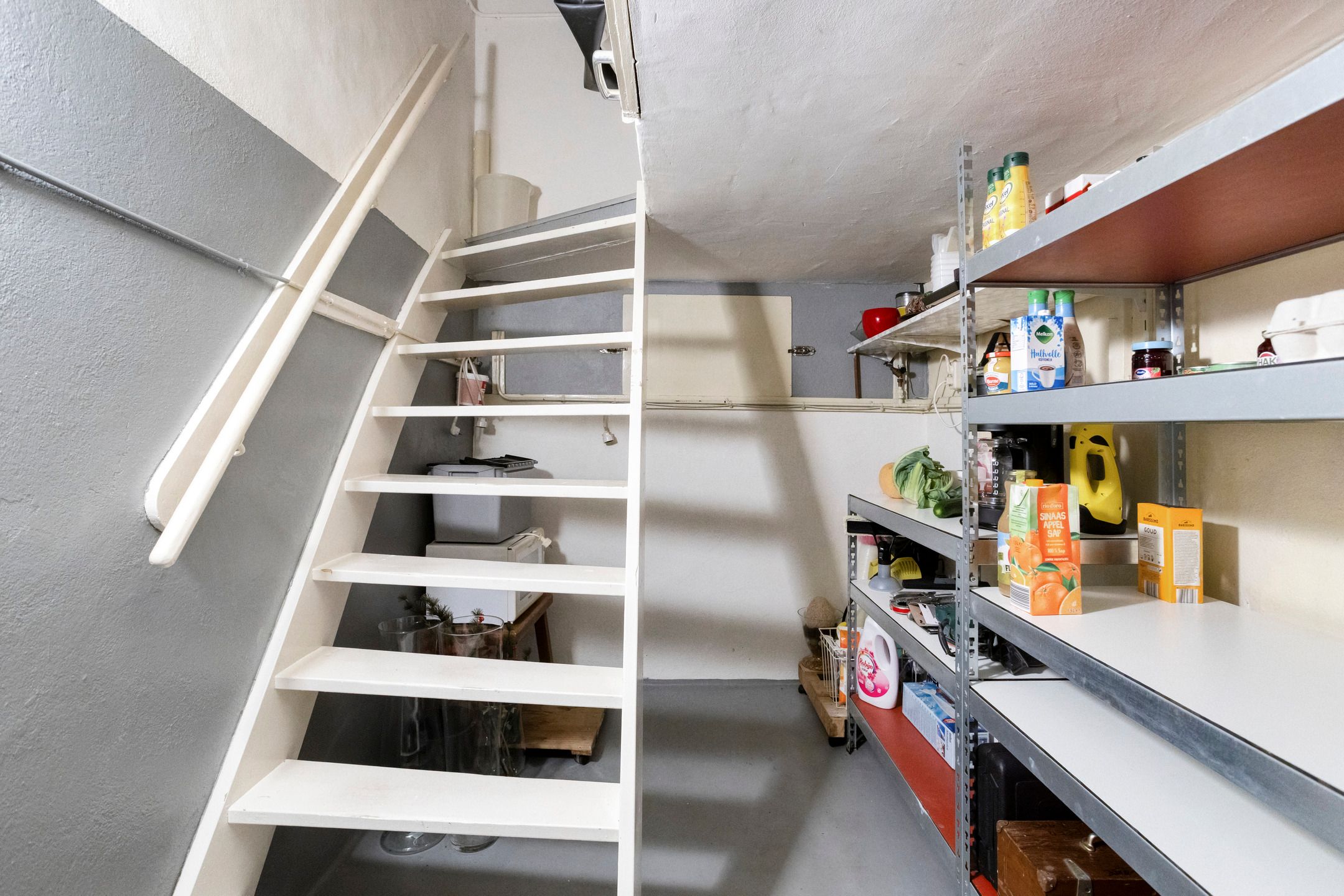 Foto 33 van M. Hardenbergstraat 10