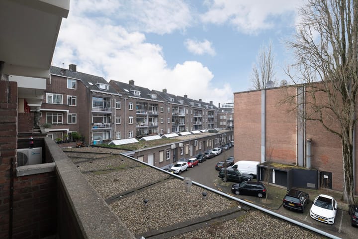 Foto 28 van Schiedamse Vest 65-B