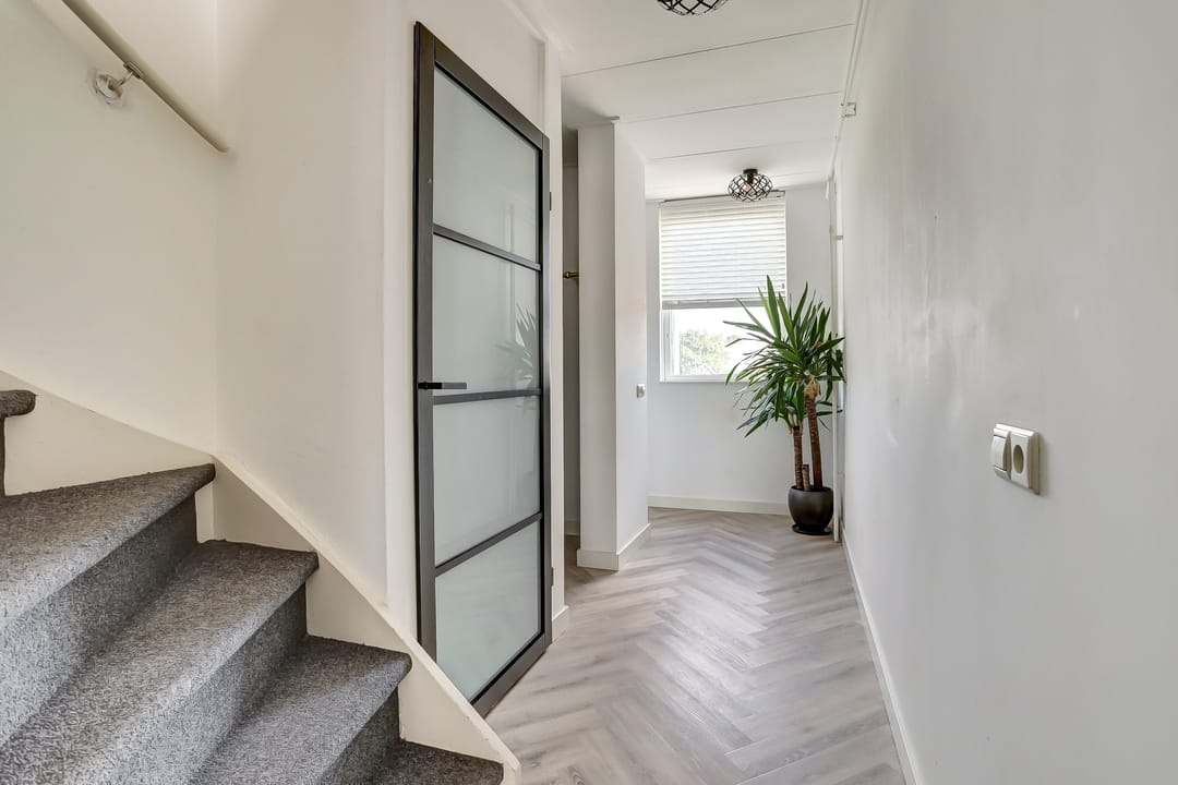 Photo 11 of Achterstraat 1