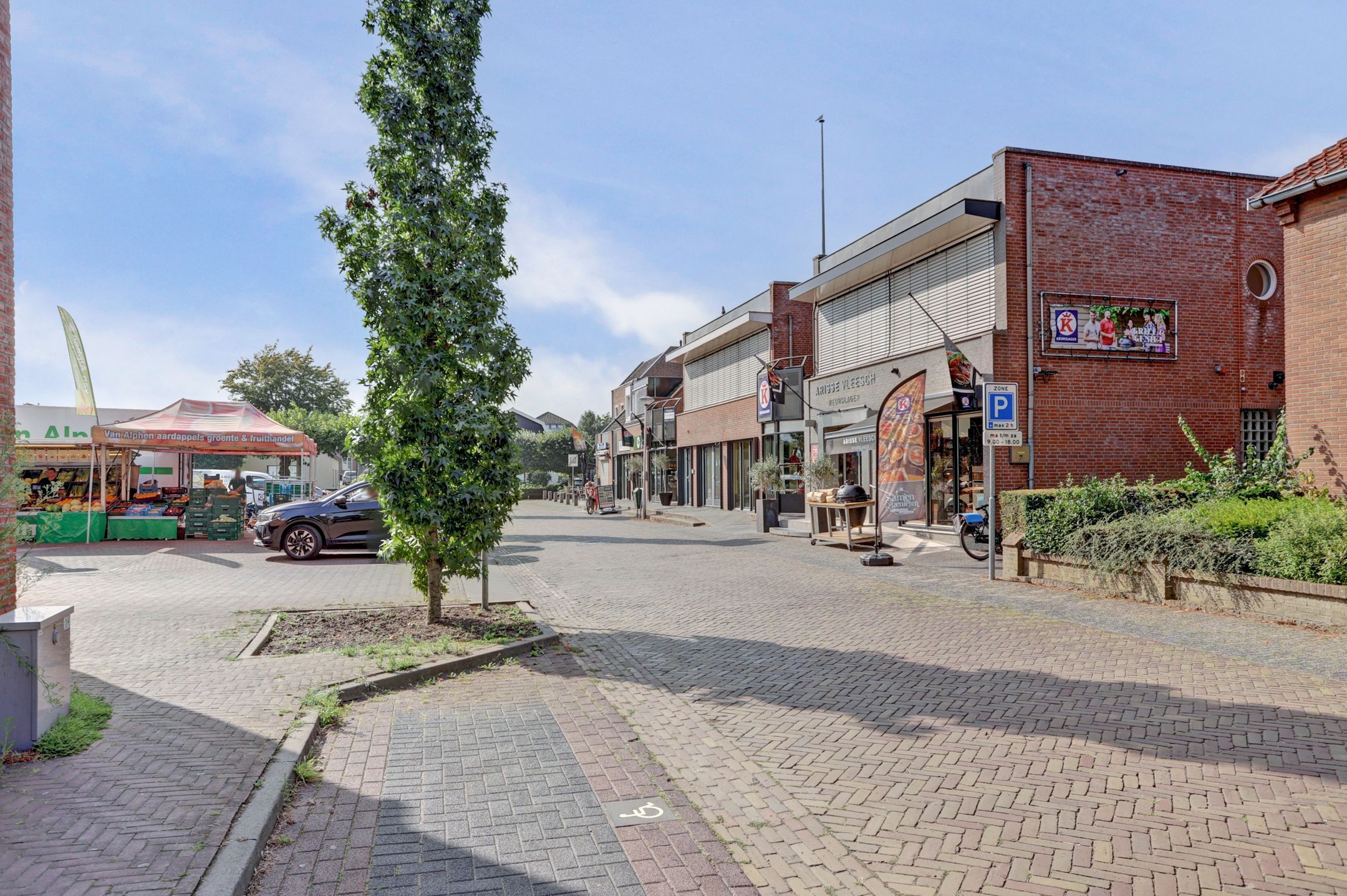 Photo 39 of Achterstraat 1