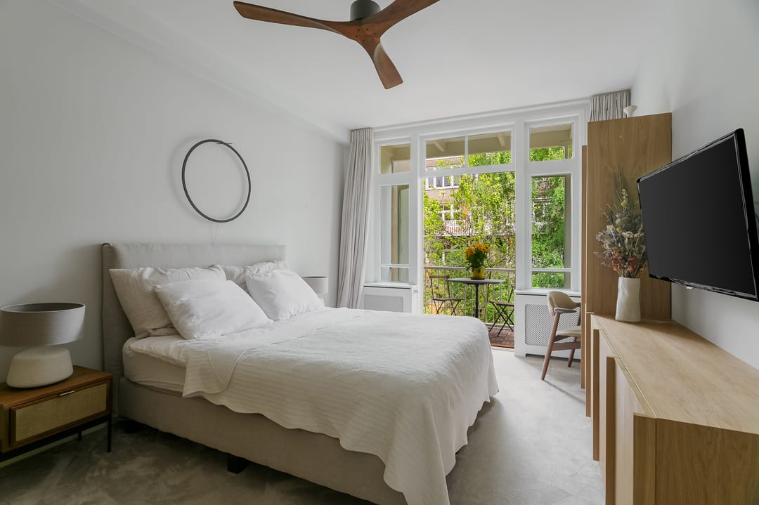 Foto 32 van Middenweg 135-H